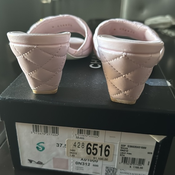 Chanel light pink  Mules 37.5 - Picture 5 of 8